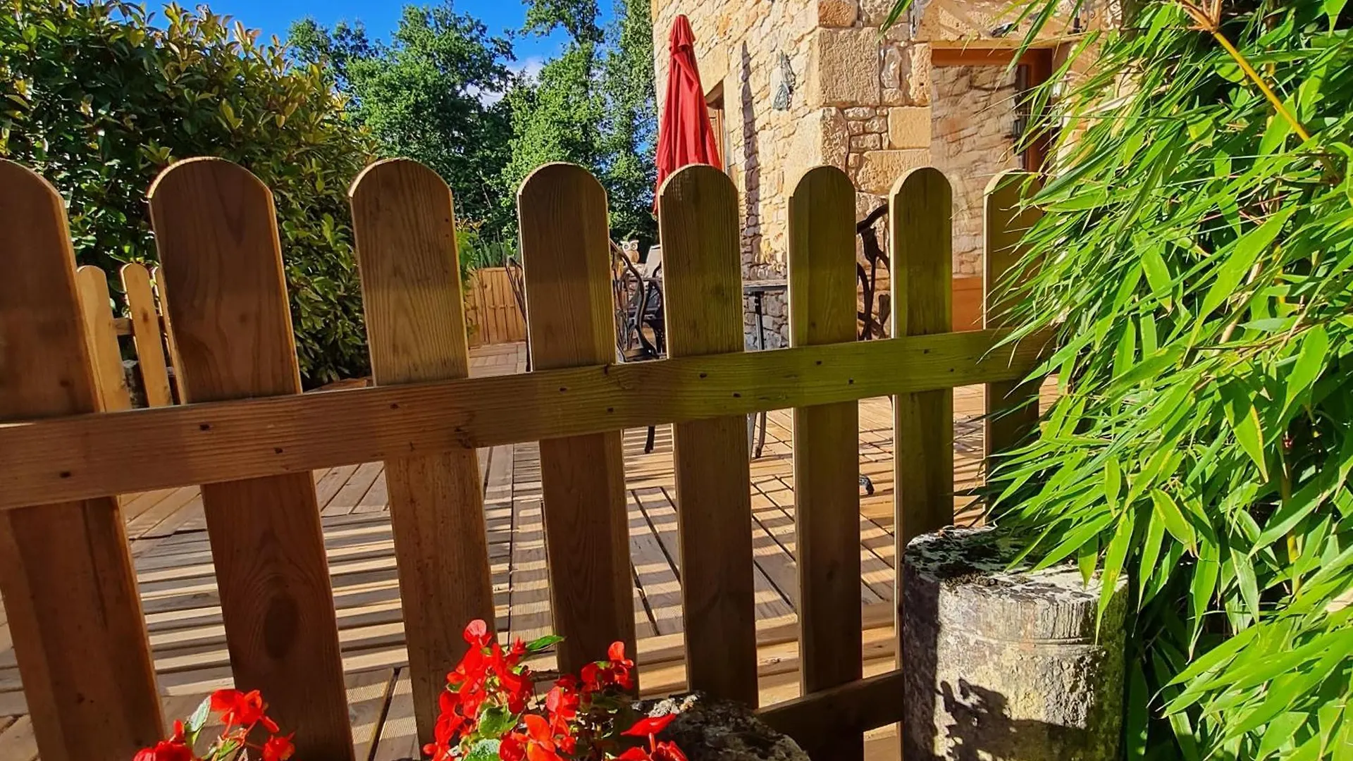 Guest house Domaine Du Cardou Hotel Puy-l'Eveque